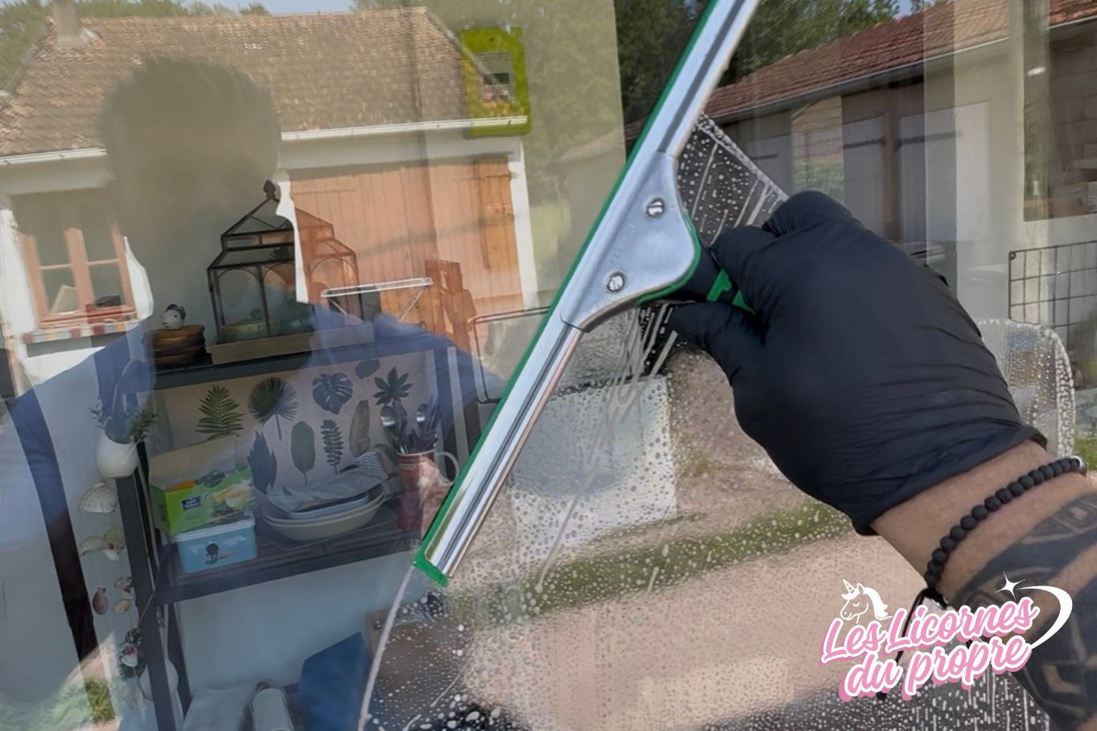 Nettoyage de vitres à Chalon-sur-Saône : profitez de 50% de crédit d&rsquo;impôt sur vos vitres et vérandas